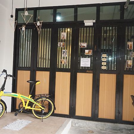 Feel Good Bangkok Hostel Buitenkant foto