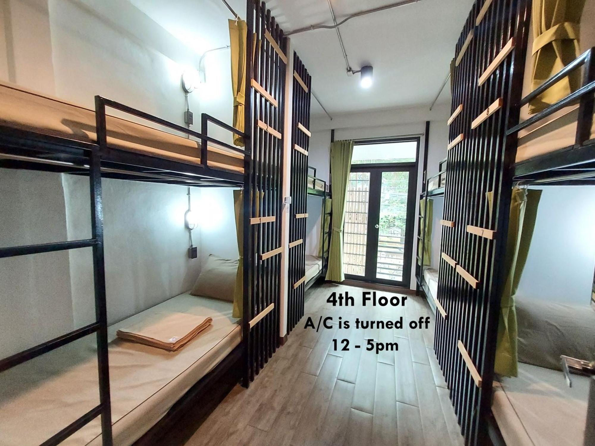 Feel Good Bangkok Hostel Buitenkant foto