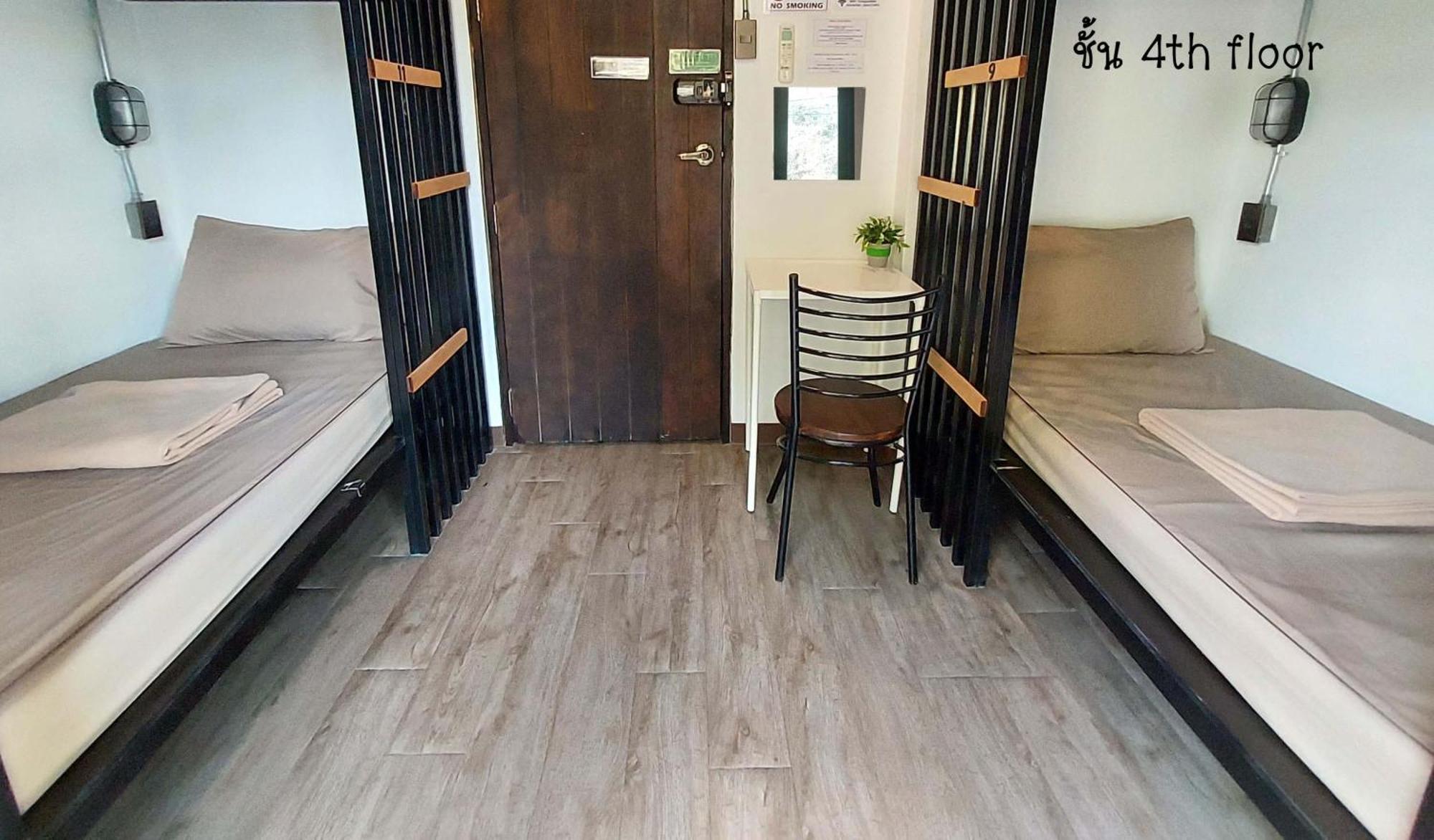 Feel Good Bangkok Hostel Buitenkant foto